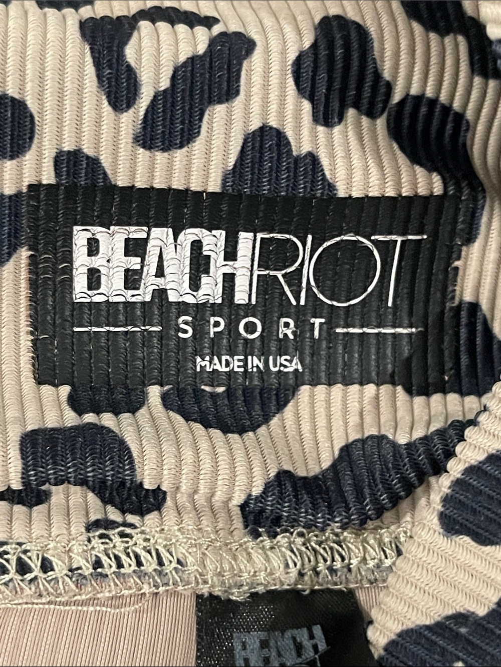 Beach Riot Leopard Print 7/8 Leggings High Rise Tan Black Size Small - Picture 8 of 10